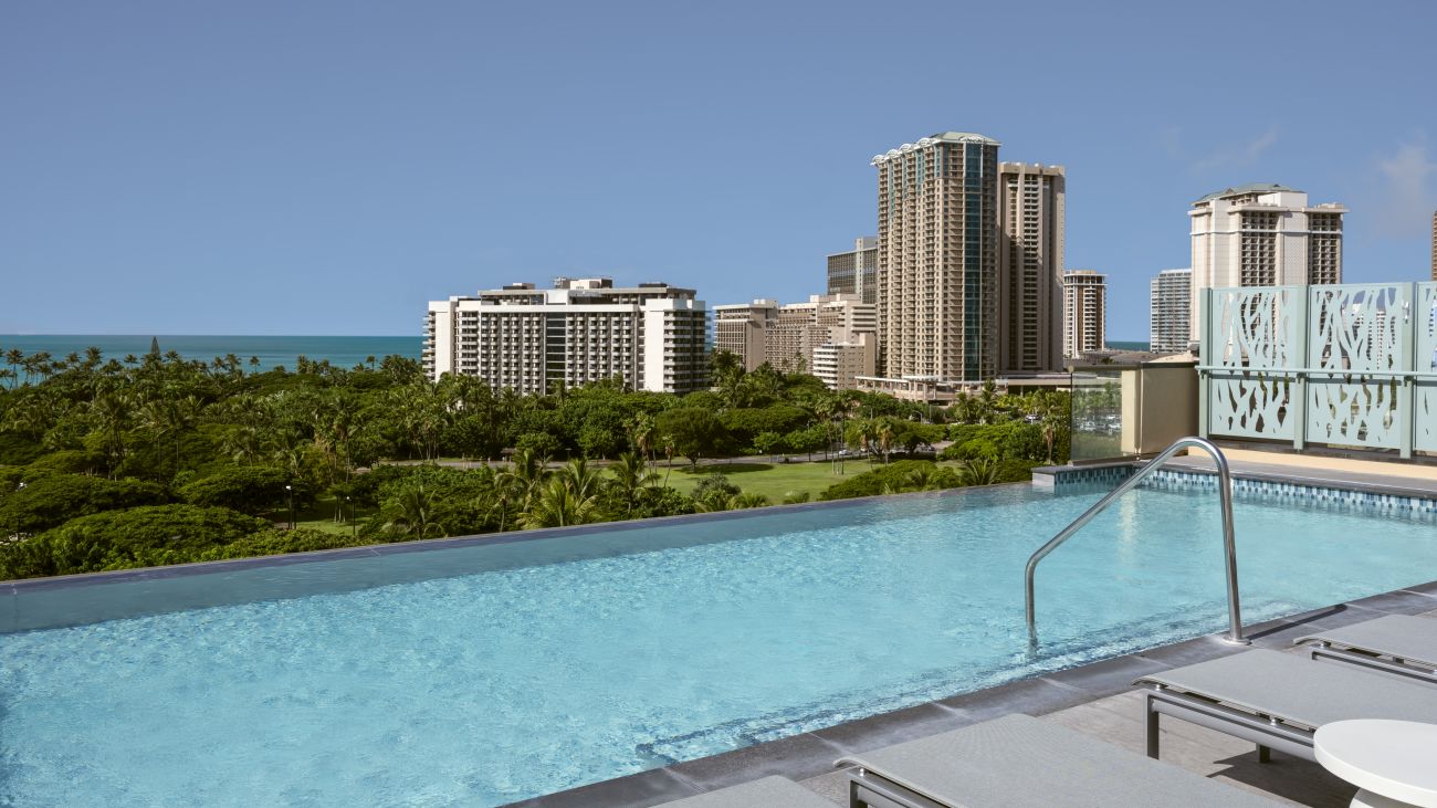 Rooftop Pool (Developer's conceptual rendering)